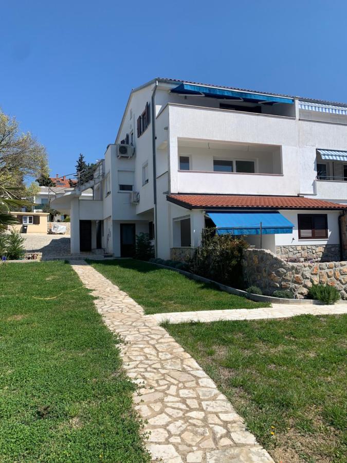 Seaside Apartments Petar คิร์ก ภายนอก รูปภาพ