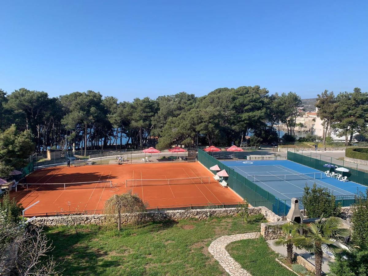 Seaside Apartments Petar คิร์ก ภายนอก รูปภาพ