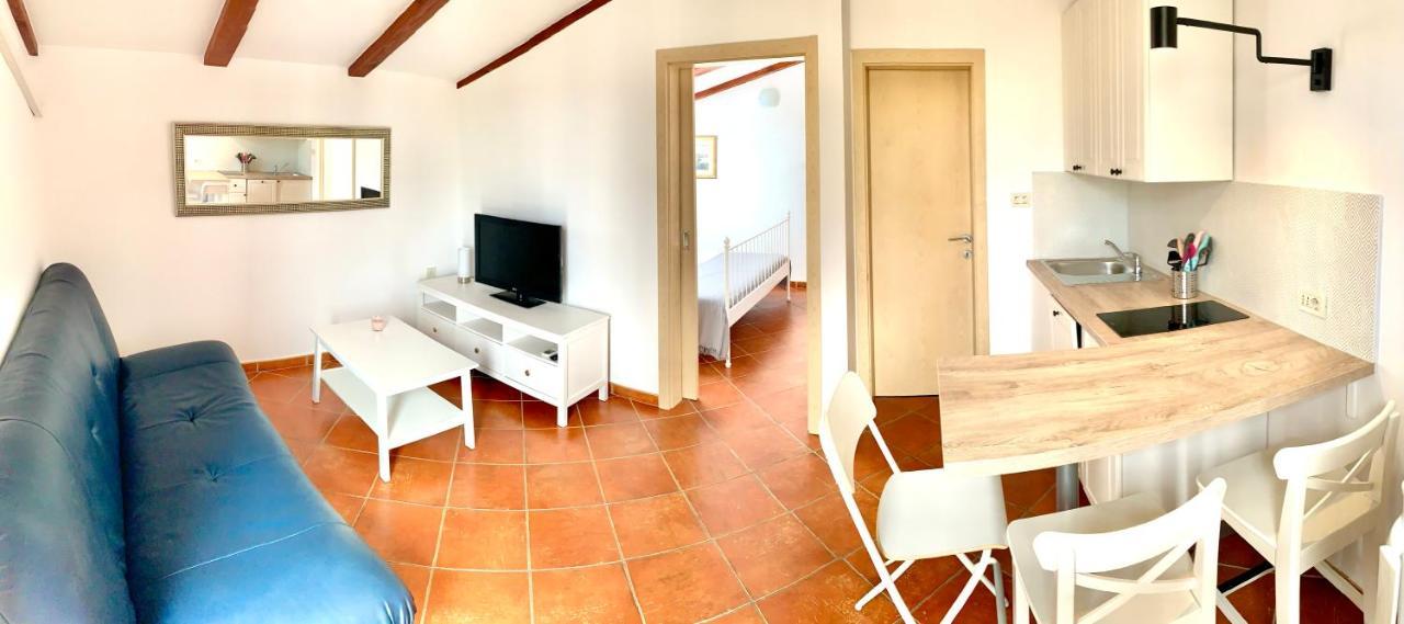Seaside Apartments Petar คิร์ก ภายนอก รูปภาพ