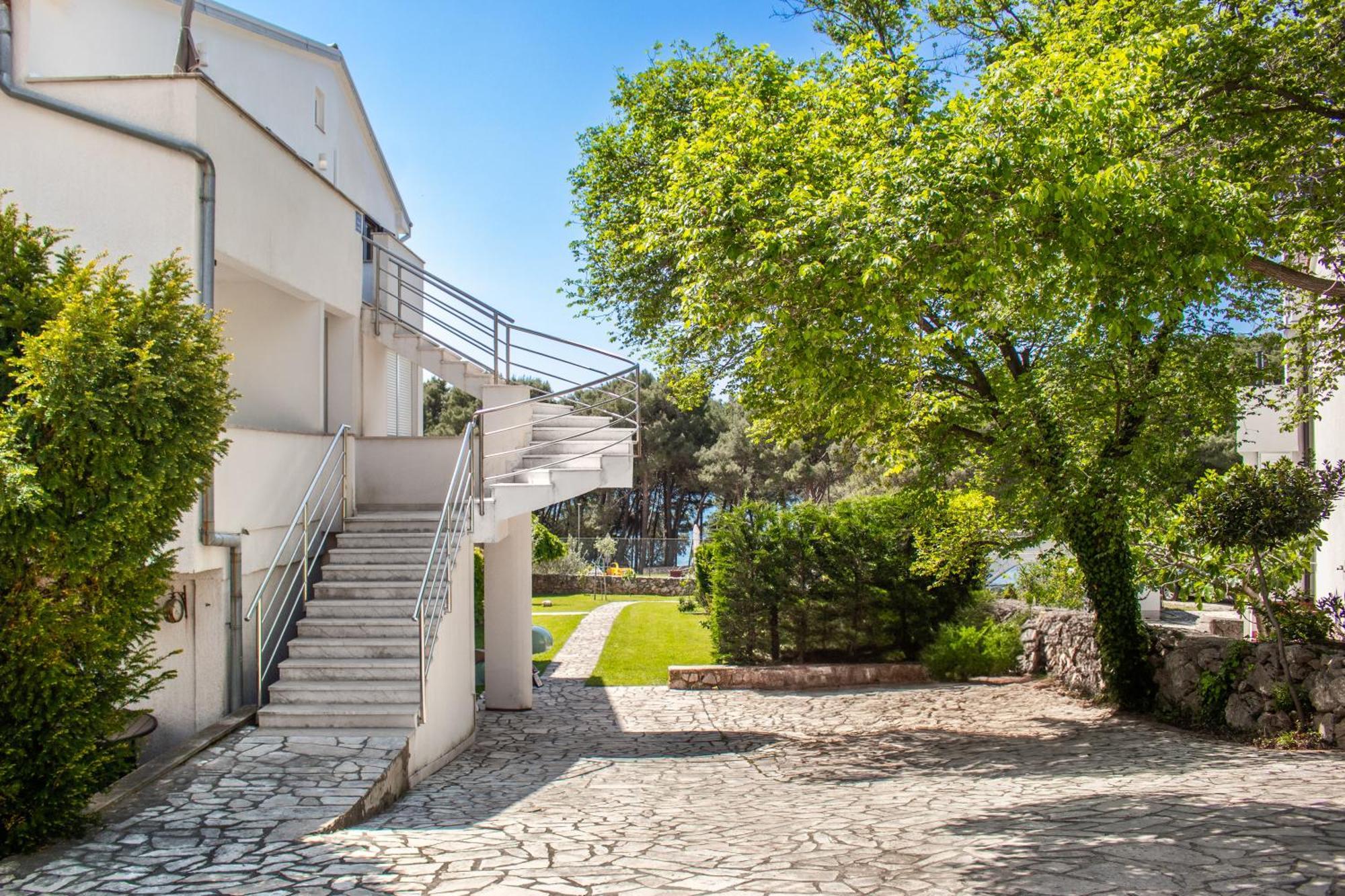 Seaside Apartments Petar คิร์ก ภายนอก รูปภาพ